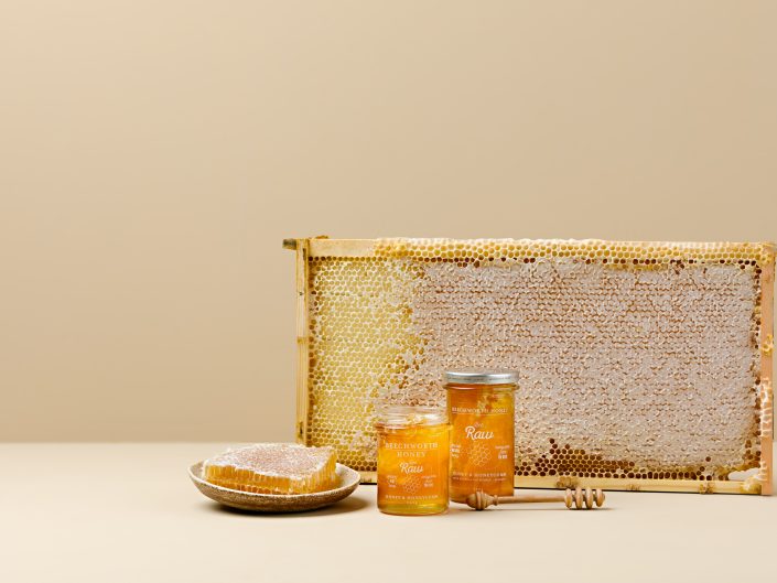 raw honey jar and honeycomb
